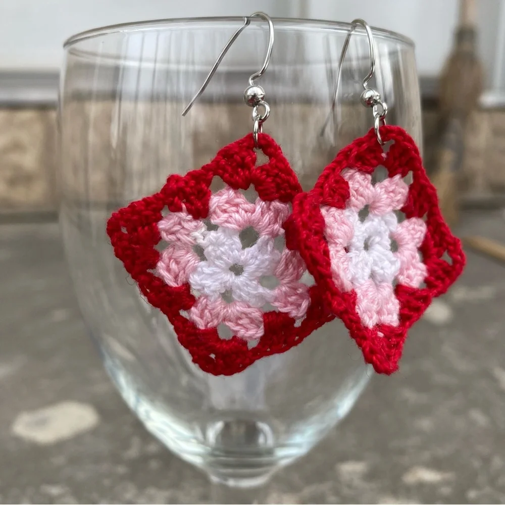 Red & Pink Crochet Granny Square Earrings - Picture 4 of 7